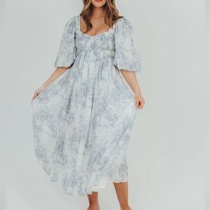 NWT Harlow Maxi dress light blue